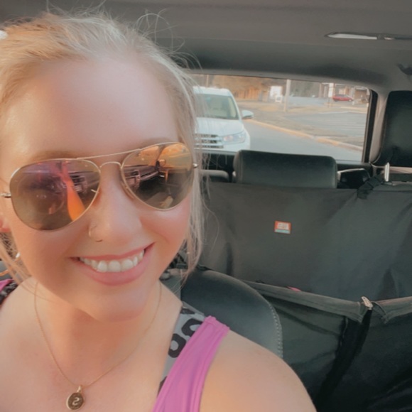 Meet your Posher, Shana - Picture 4 of 15